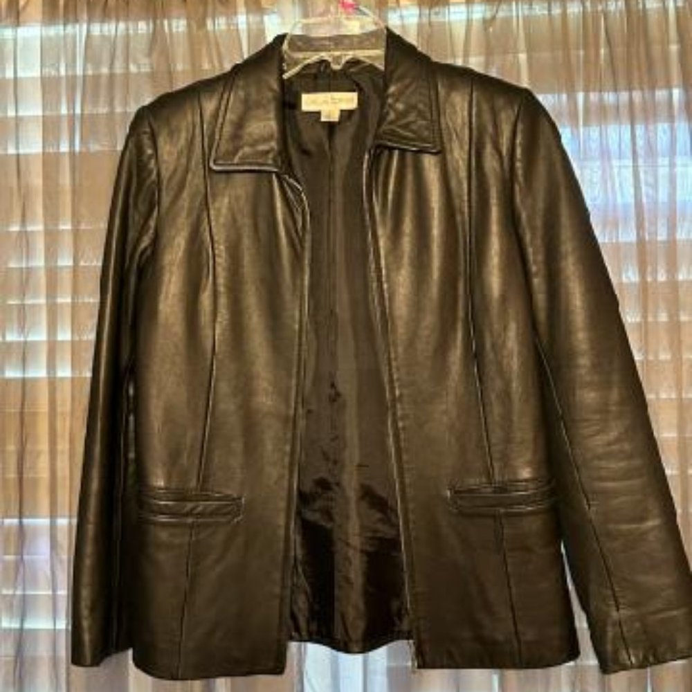 Casual Corner Women's Black leather jacket